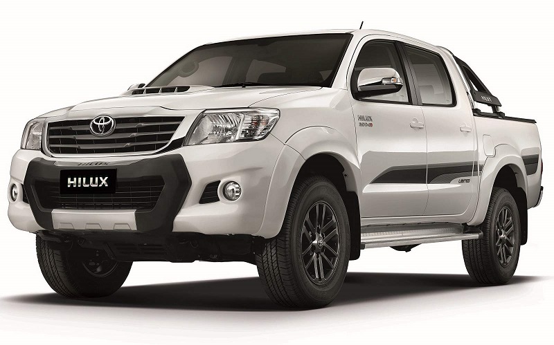 2015-toyota-hilux