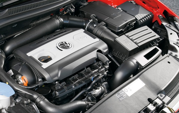 VW-Golf-6-GTI-engine
